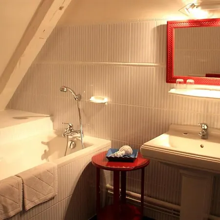 Pensionat Le Chateau D'osthoffen